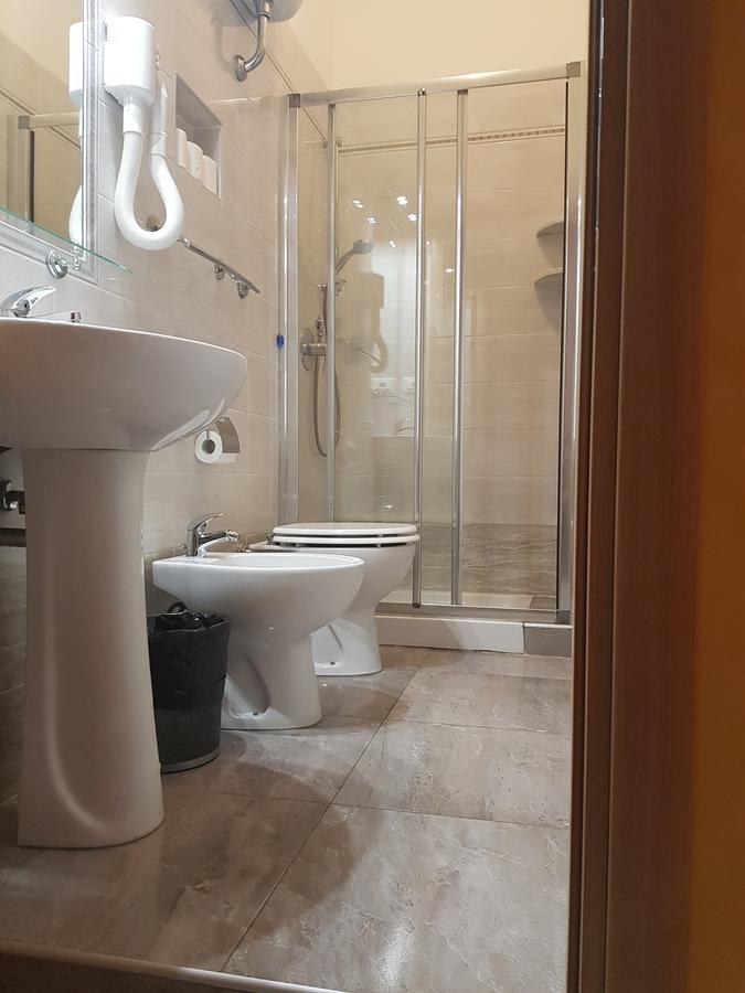 Domus Rudy Hotel Róma Kültér fotó